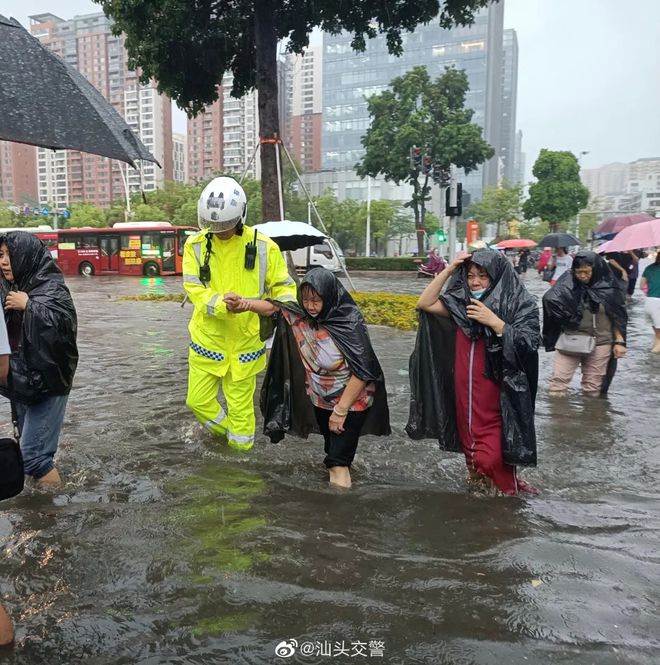 汕头最新台风,汕头遭遇最新超强台风侵袭。