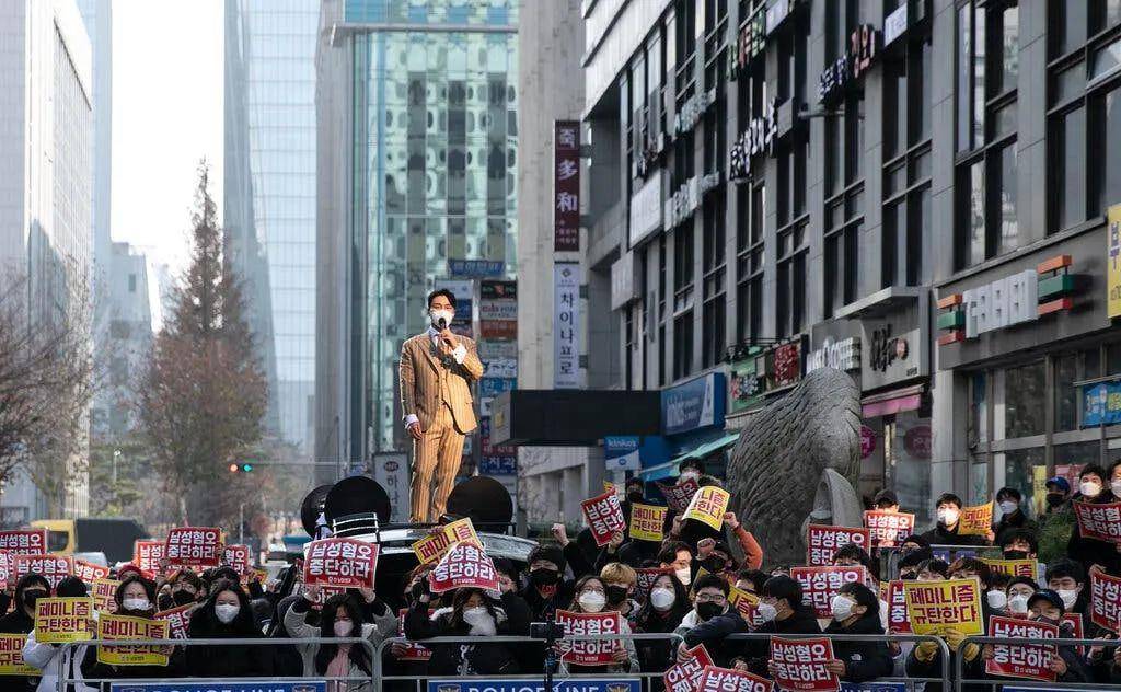 最新广汉男人耍的地方,广汉男士新潮流聚集地